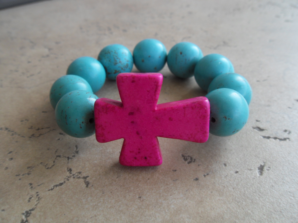 Turquoise Stretch Bracelet With Pink Cross